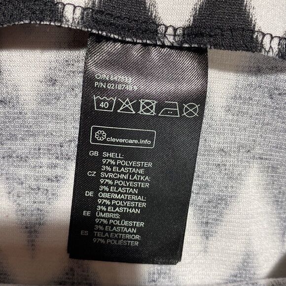 3For$20 H&M  Chevron Black and White Print skirt size Large - Picture 3 of 5